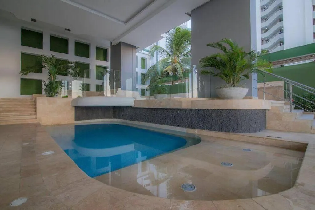 Guest Friendly Cartagena 2Br Jacuzzi Stripper Pole Apartment 0*,  Colombia