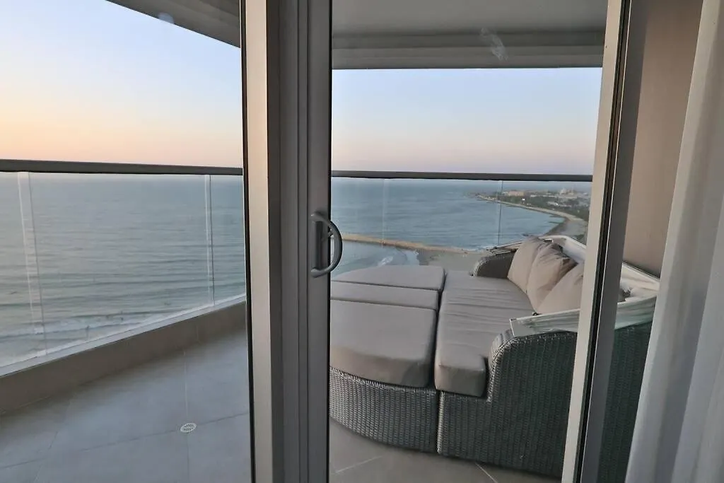 Guest Friendly Cartagena 2Br Jacuzzi Stripper Pole Apartment