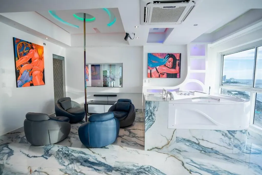 Guest Friendly Cartagena 2Br Jacuzzi Stripper Pole Apartment