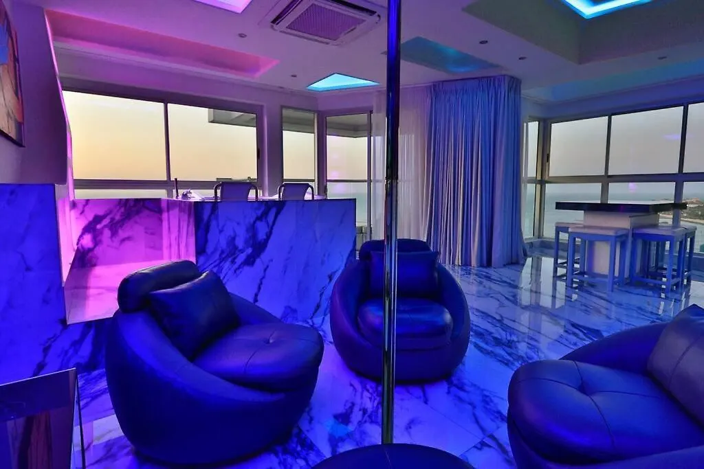 Guest Friendly Cartagena 2Br Jacuzzi Stripper Pole Apartment