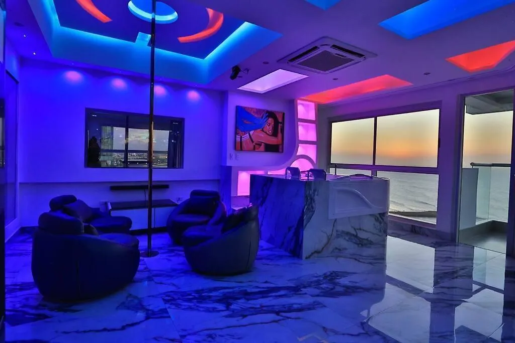 Guest Friendly Cartagena 2Br Jacuzzi Stripper Pole Apartment