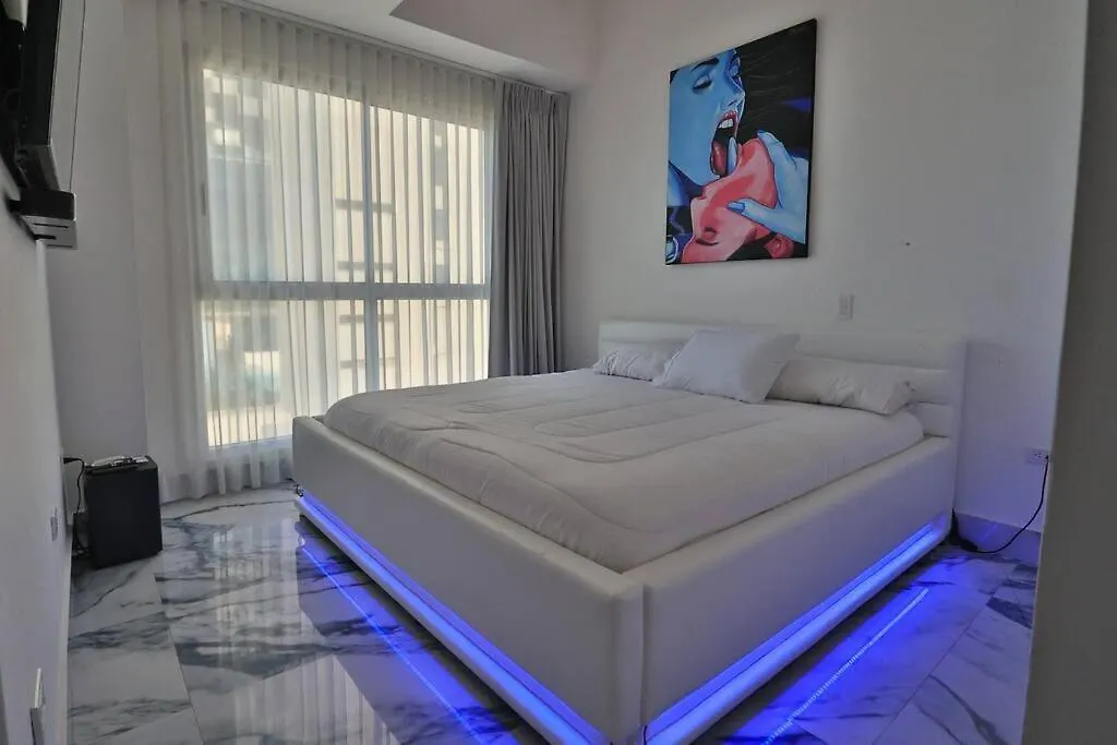 Guest Friendly Cartagena 2Br Jacuzzi Stripper Pole Apartment 0*,  Colombia